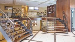 MS VistaBaroness - Lobby