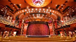Costa Pacifica - Theater