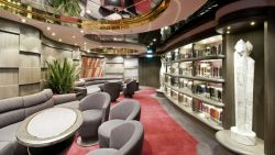 MSC Divina - Yacht Club Bibliothek