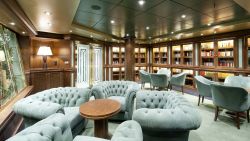 MSC Magnifica - Bibliothek