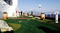 MSC Musica - Minigolf