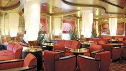 MSC Poesia - Pigalle Lounge