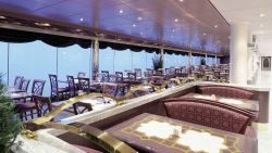 MSC Poesia - Restaurant Villa Pompeiana