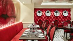 AIDAnova - French Kiss