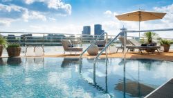 MS Amadeus Nova - Pool