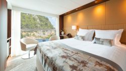 MS Amadeus Queen - Pool