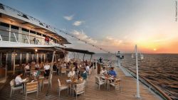 MS Europa - Lido Café