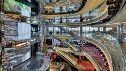 MSC Seaside - Atrium
