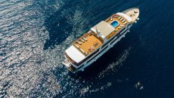 MY Aurora - von Oben