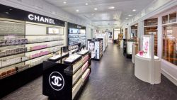 Queen Victoria - Royal Arcade Shops