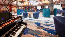 Queen Victoria - Yacht Club