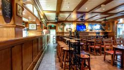 Adventure Of The Seas - Pub