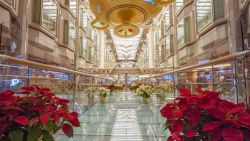 Independence Of The Seas - Promenade