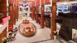 Quantum of the Seas - Royal Esplanade