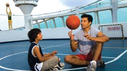 Voyager Of The Seas - Hoopscourt