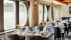 MS Voyage - Restaurant